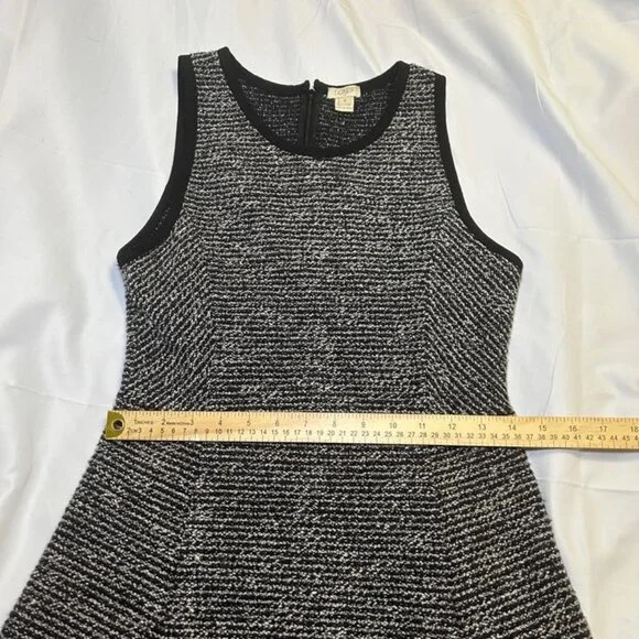 J.Crew Dress Tweed Fabric Sleeveless Design Flared Skirt A-Line Black/White W 4 - Picture 8 of 10